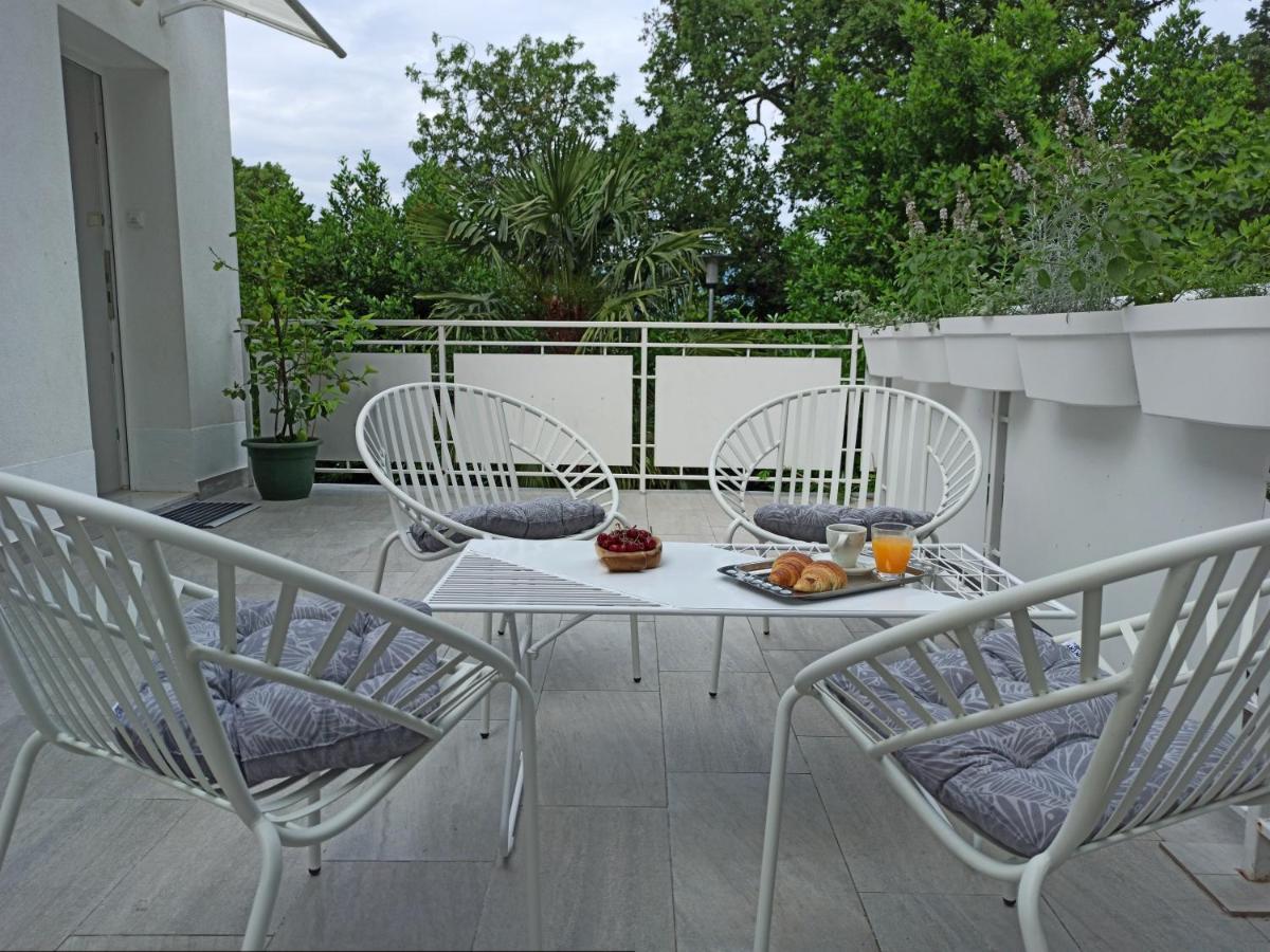 Apartment Noar *