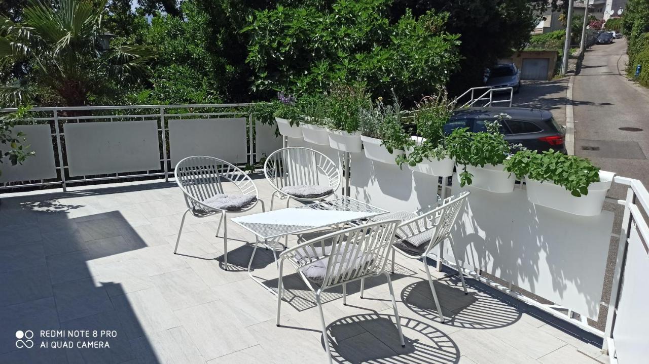 Apartment Noar *